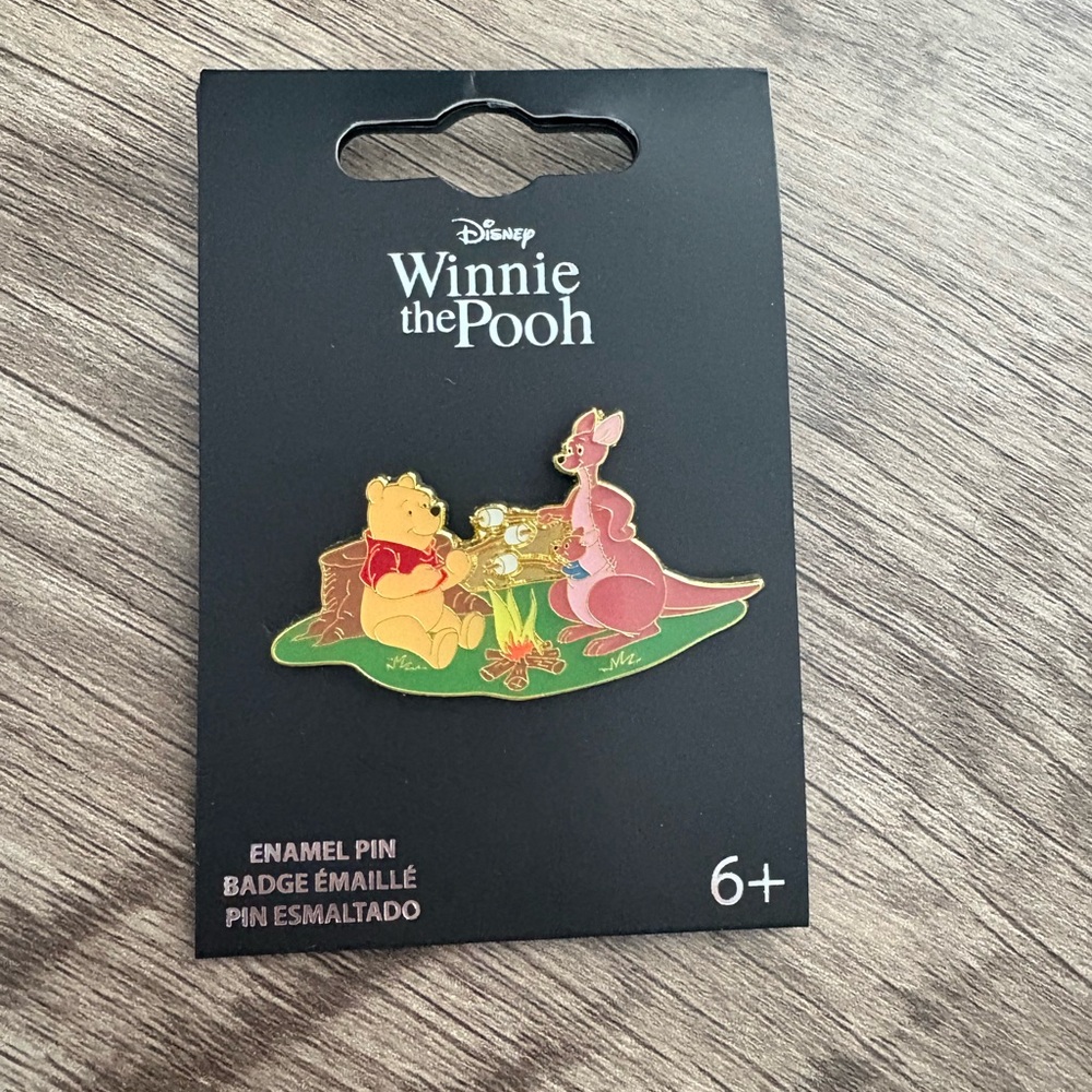 Disney Winnie the Pooh and Roo Enamel Pin - Yellow and Pink